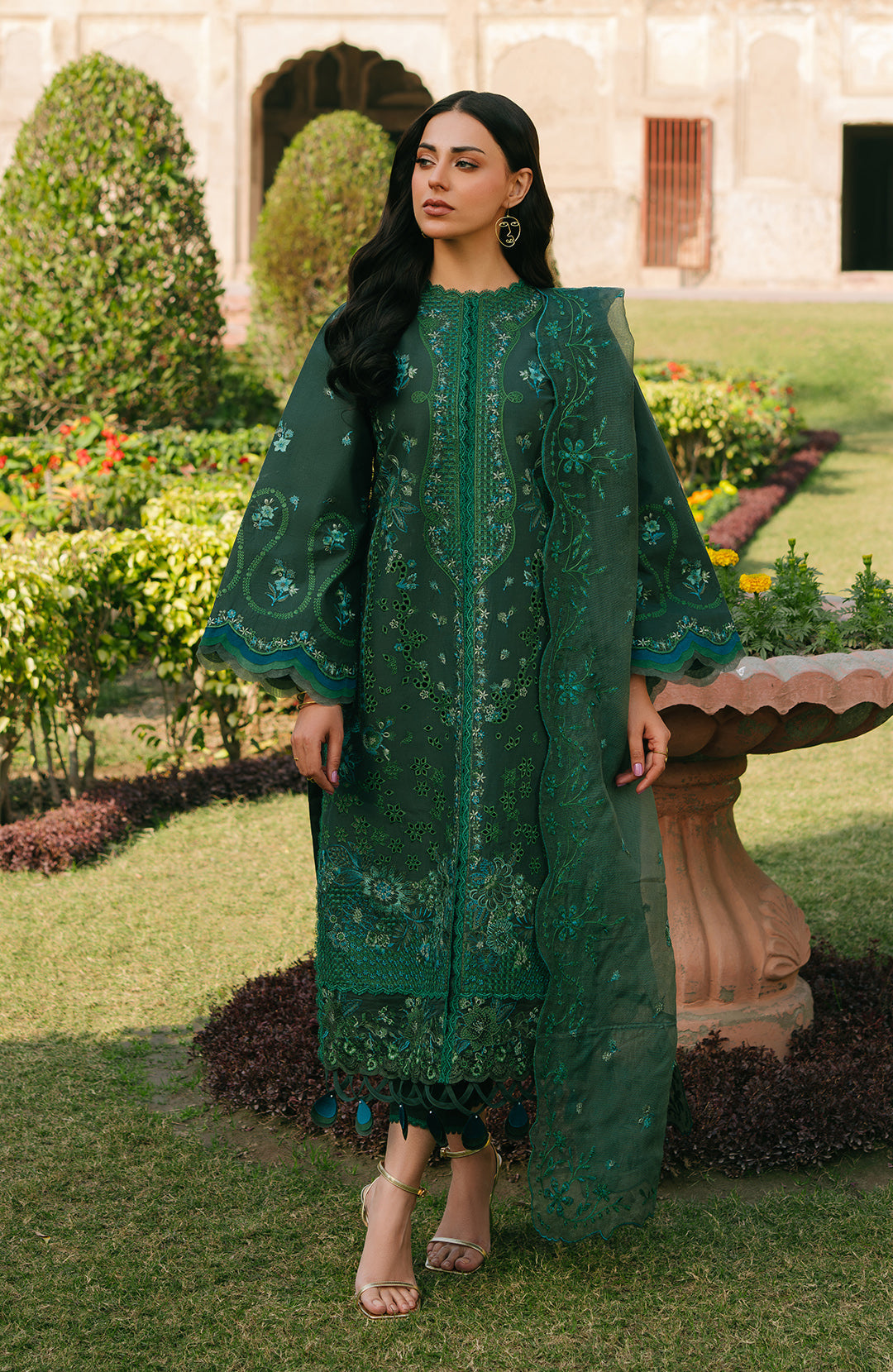Fiona | Sarang Lawn 25 | Mirana Custom Size Bottle Green Lawn