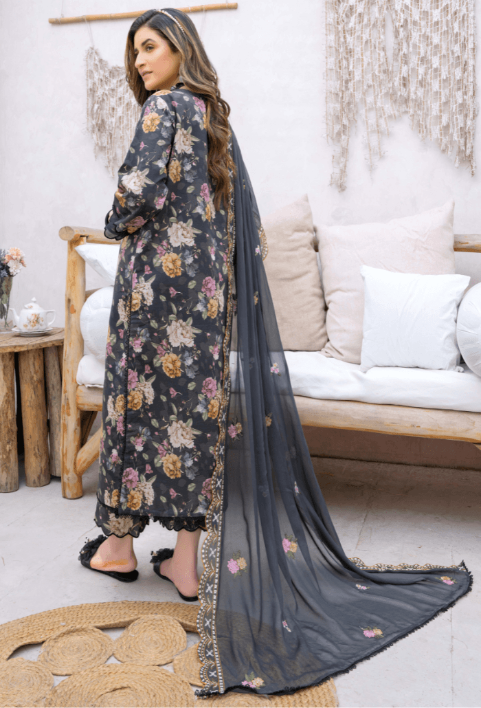 Humdum | Gardenia Lawn 24 | PLG 3 - D03 - Pakistani Designer Dress - by HumDum | Type: Luxury - 100% Original at Saira Sultan