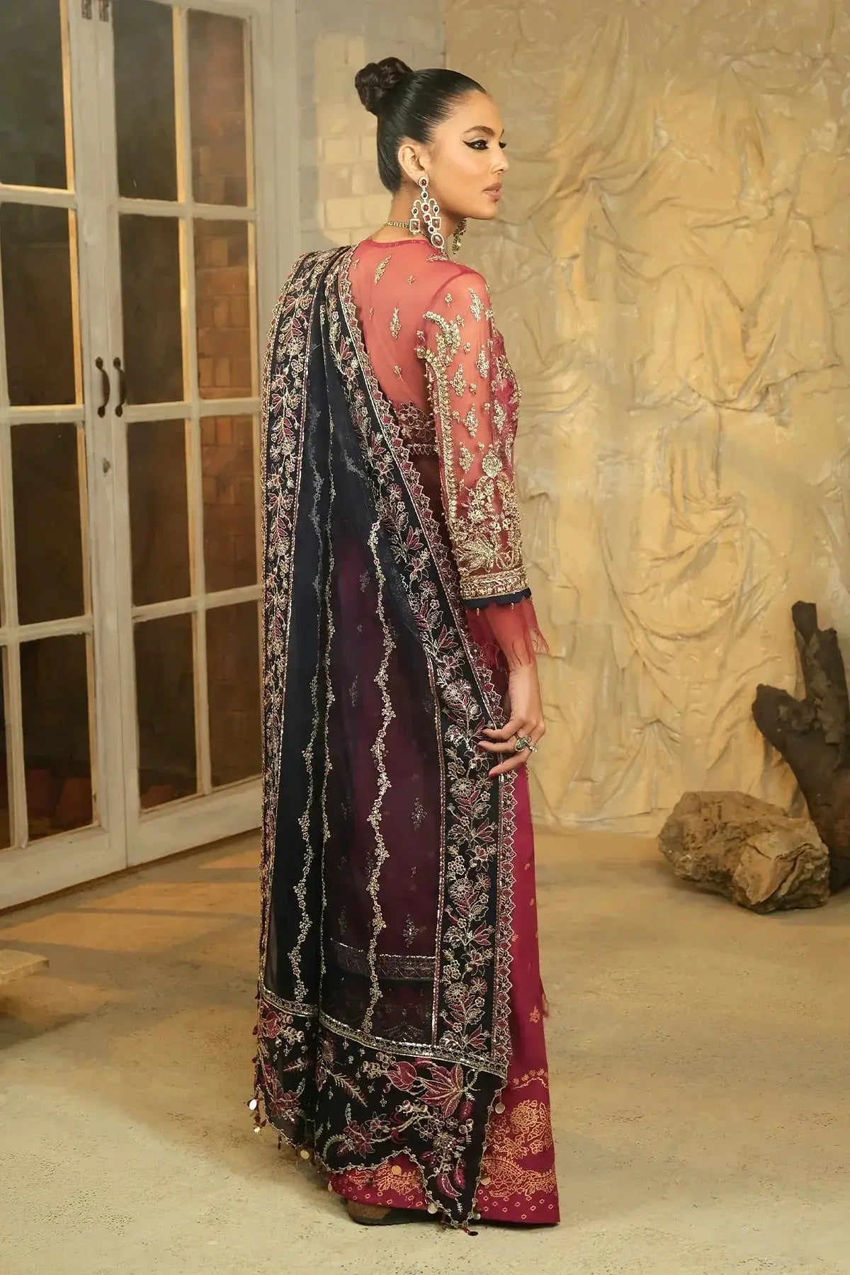 Mina Kashif | Kahani Luxury Formals 23 | Janiya - Pakistani Designer Dress - by Mina Kashif | Type: Formal - 100% Original at Saira Sultan
