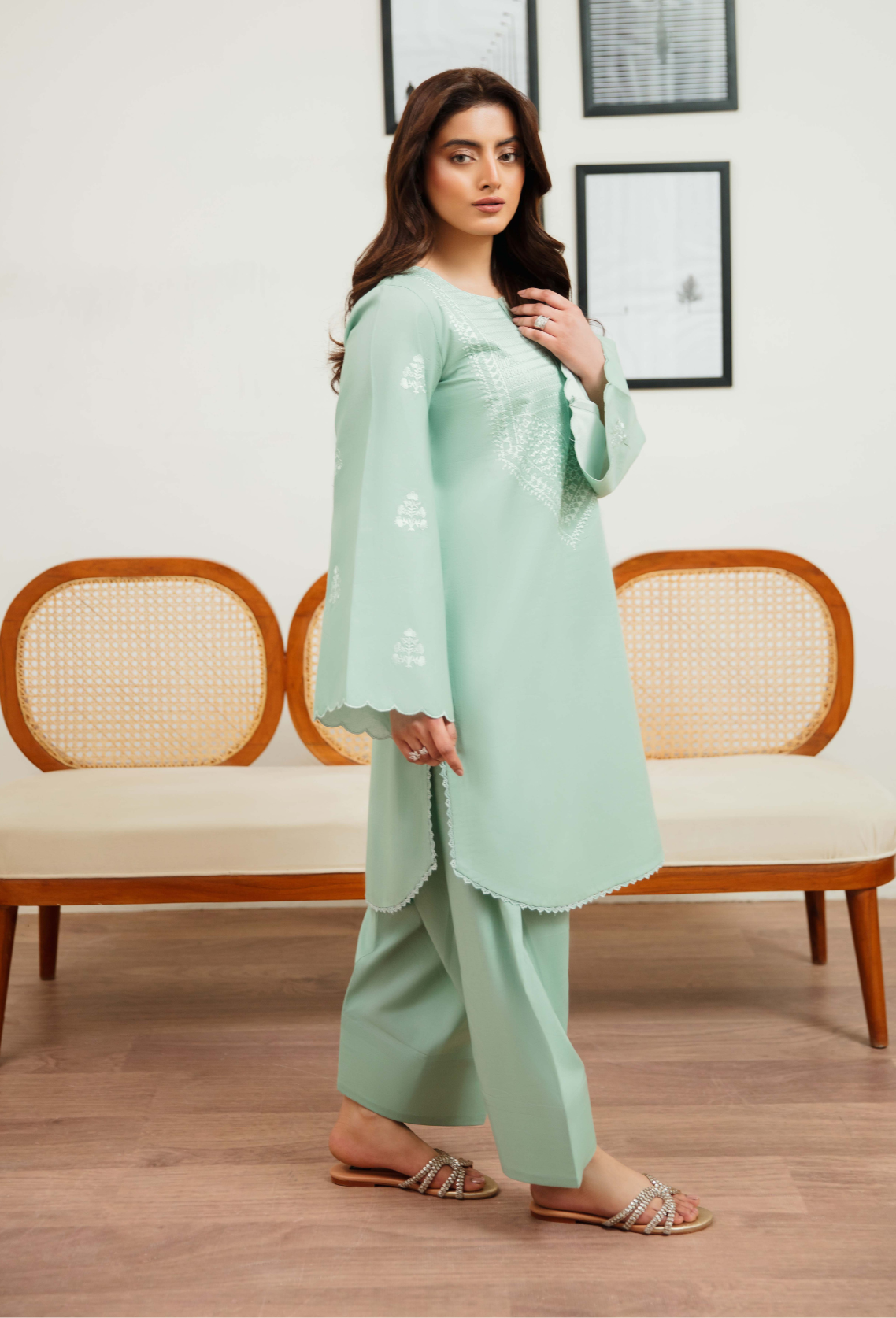 Humdum | Ayra Ready to wear | Ayra - D06 M Ice Blue Lawn