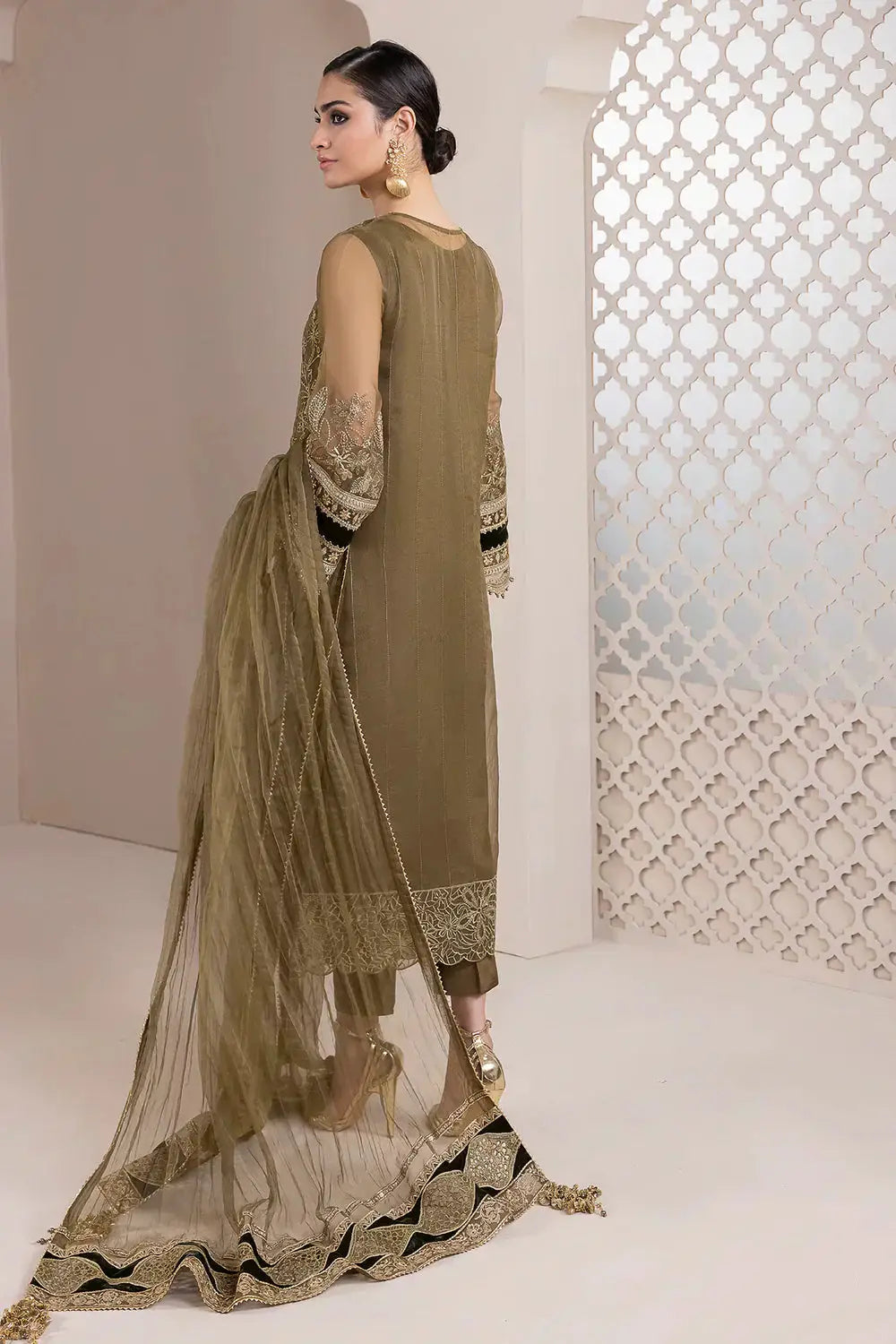 Baroque | Formals Collection | UF-414 - Pakistani Designer Dress - by Baroque | Type: Formal - 100% Original at Saira Sultan