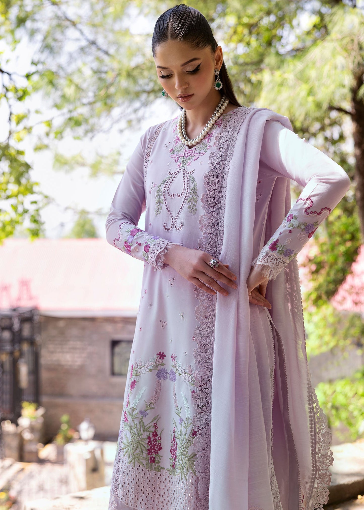 Saira Shakira | Bloom Lawn 25 | FAYE 7-A L Lilac Lawn