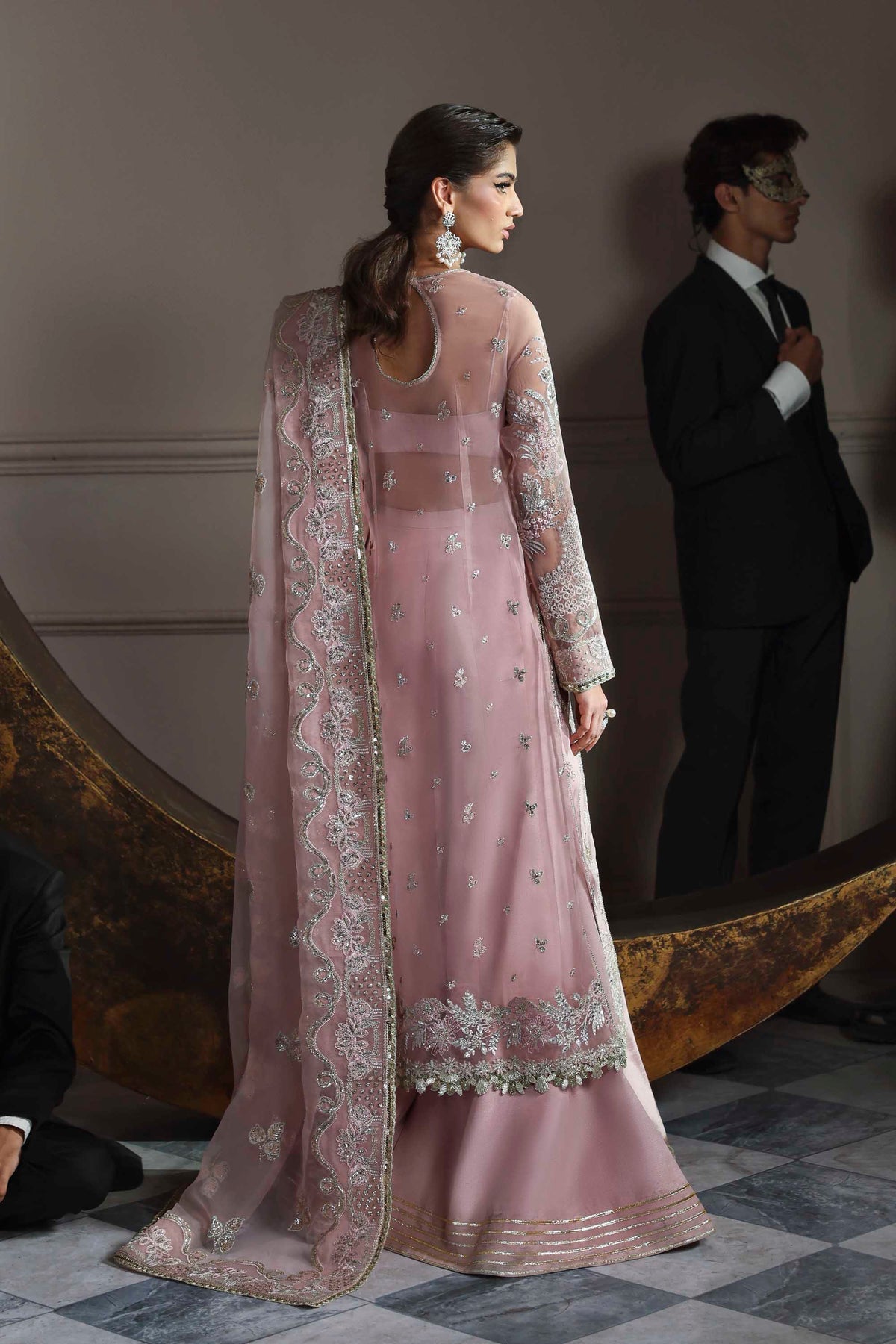 Akbar Aslam | Deewani Wedding Formals | Shahmeena - Pakistani Designer Dress - by Akbar Aslam - Type : Ladies Clothes - 100% Original at Saira Sultan
