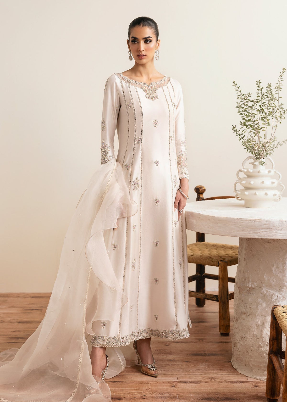 Kanwal Malik | Miray Luxury Pret | Freya XS Ivory Raw Silk