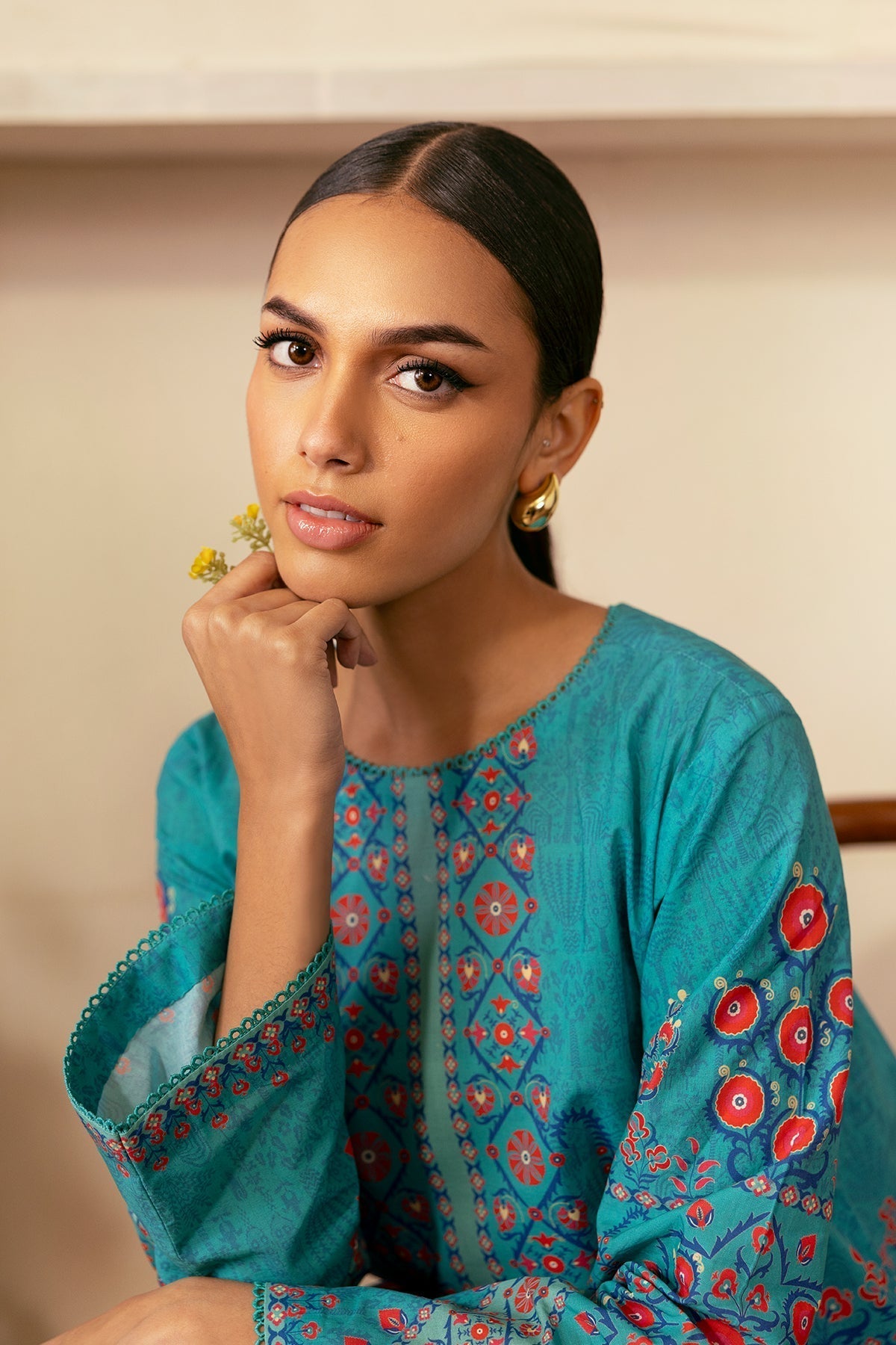 Sahar | Selene 25 | Mystic Suzani M Teal Cambric