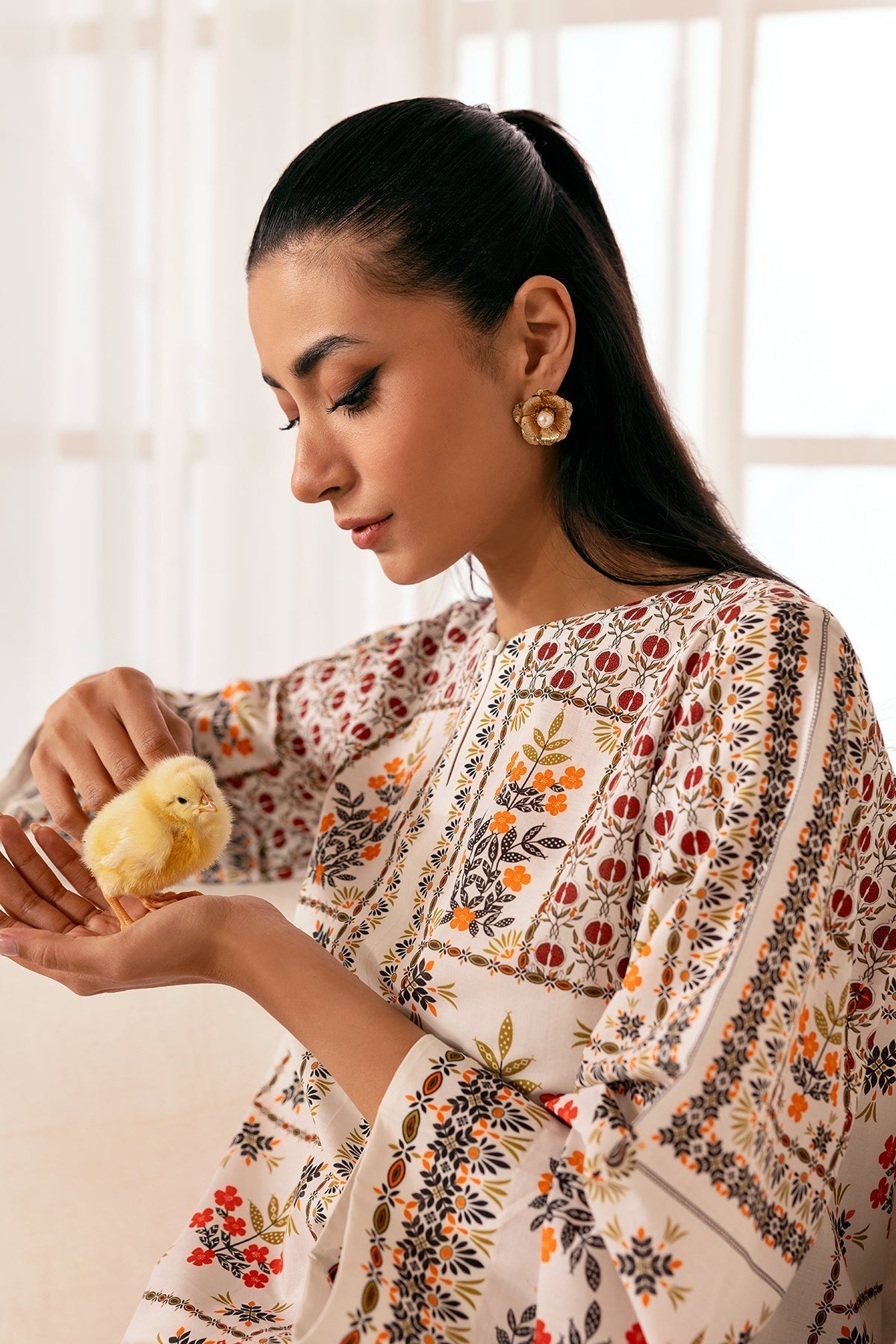 Sahar | Selene 25 | Pomegranate Blossom M Off White Cambric