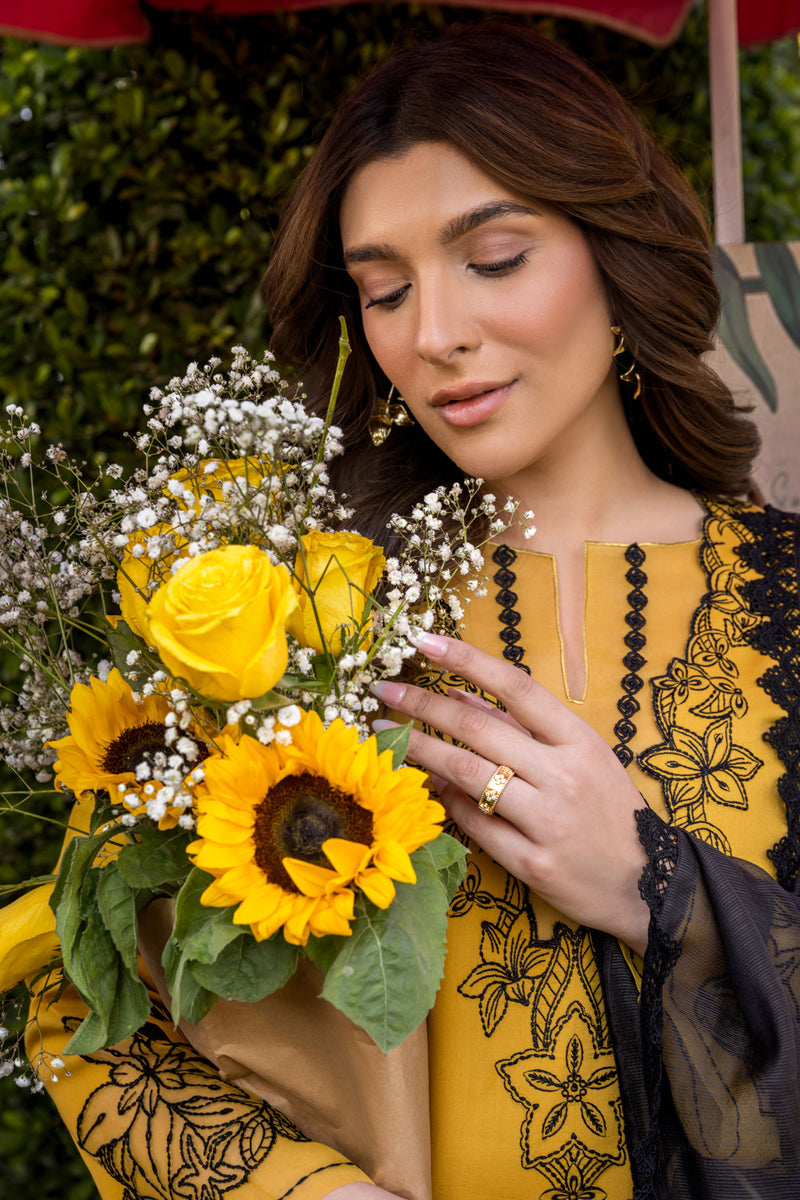 Rangrasiya | Florence Summer Edit 25 | Mirha XL Yellow Lawn