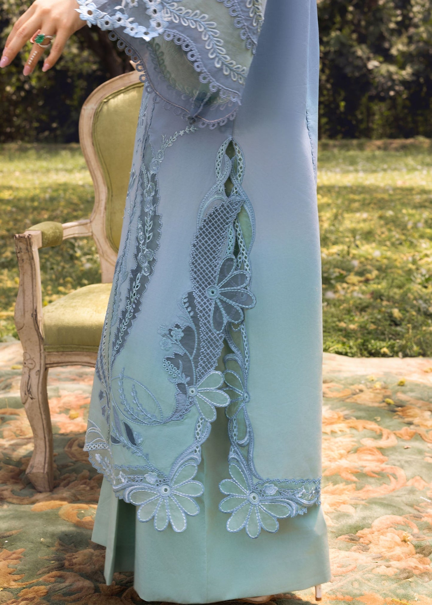Crimson | Tasawar 25 | ALL THINGS OMBRE - D1 A L Blue Gray Organza