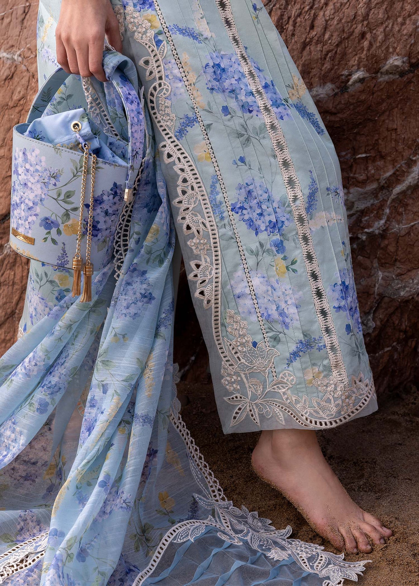 Crimson | Floe by Crimson | Who'S That Girl - D3 B L Ice Blue Lawn