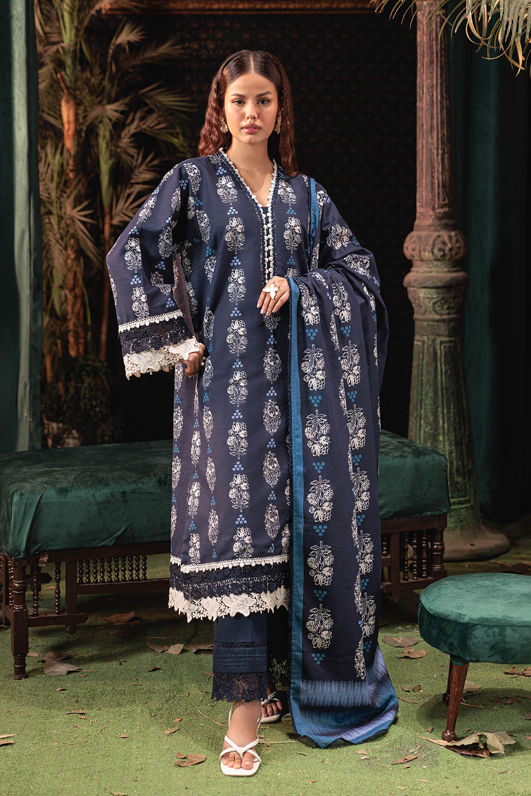 Bonanza Satrangi | Midnight Leaf 3 Pc (2W24P3P273) Blue