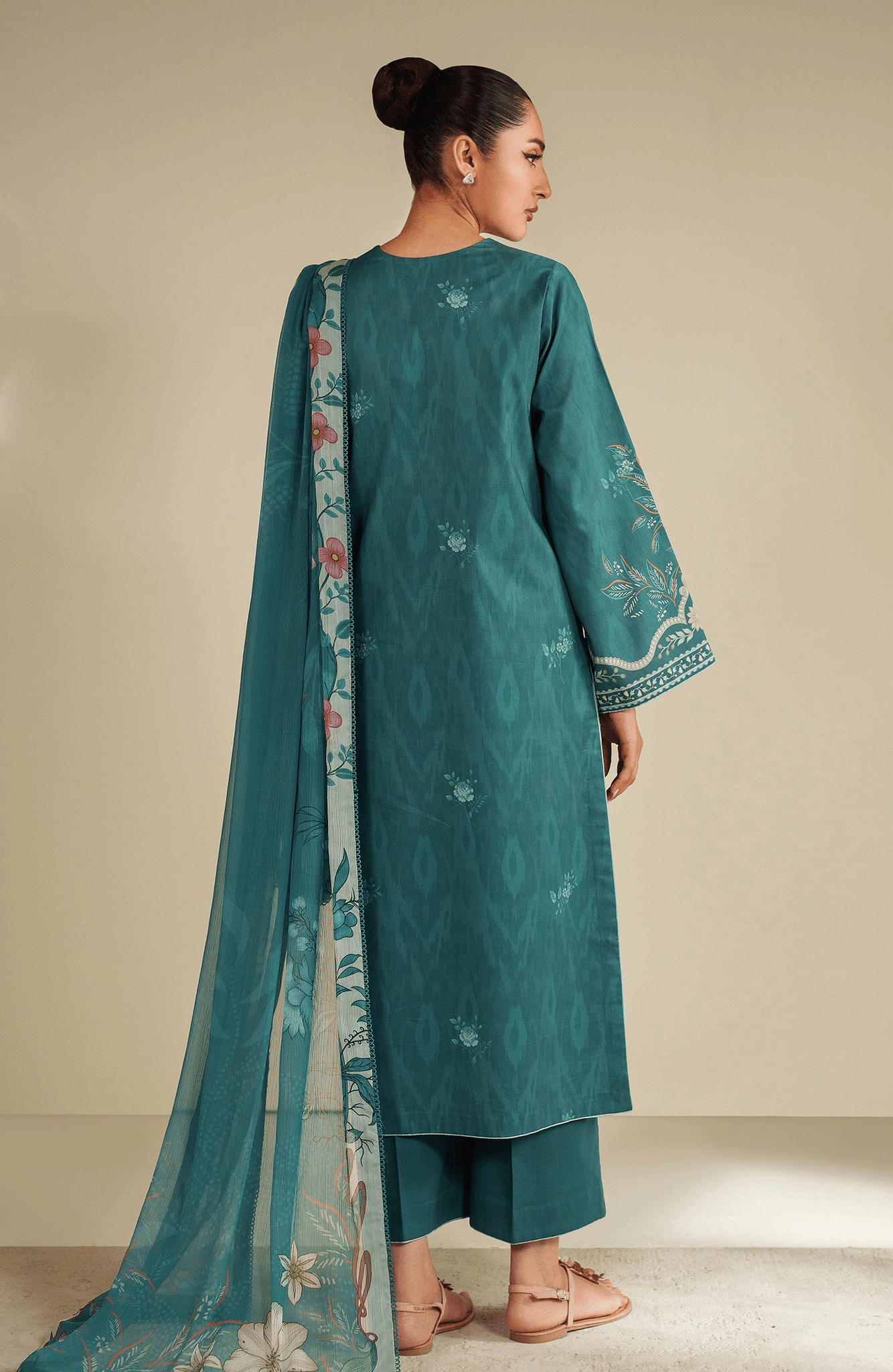 Seran | Ilara Cambric | CERINE - Pakistani Designer Dress - by Seran - Type : Ladies Clothes - 100% Original at Saira Sultan