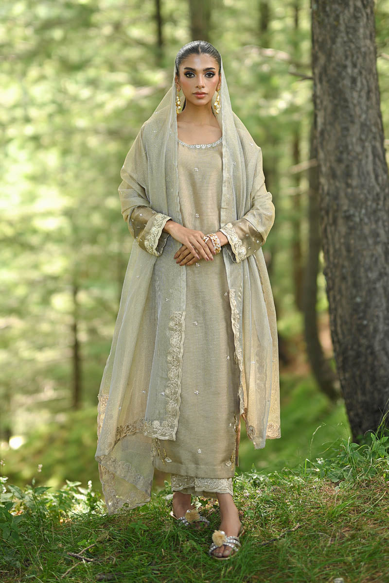 Hue Pret | Farasha Luxury Winter | Cyrah L Ivory Pure Shimmer
