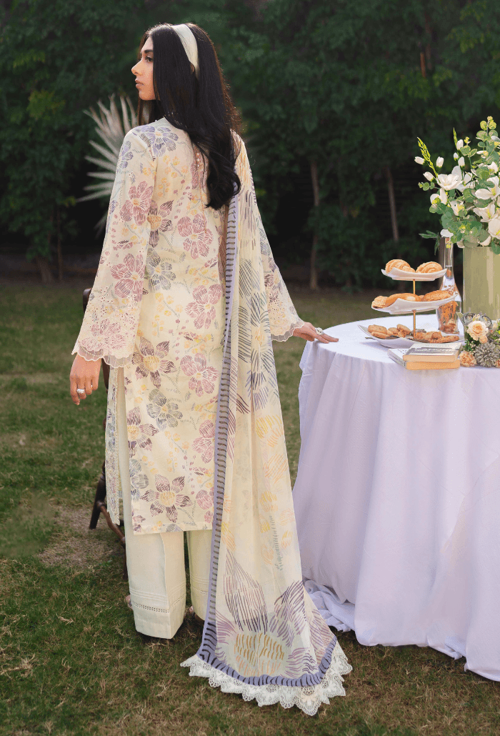 Humdum | Gardenia Lawn 24 |Printkari Lawn - PLG 05 - Pakistani Designer Dress - by HumDum | Type: Luxury - 100% Original at Saira Sultan