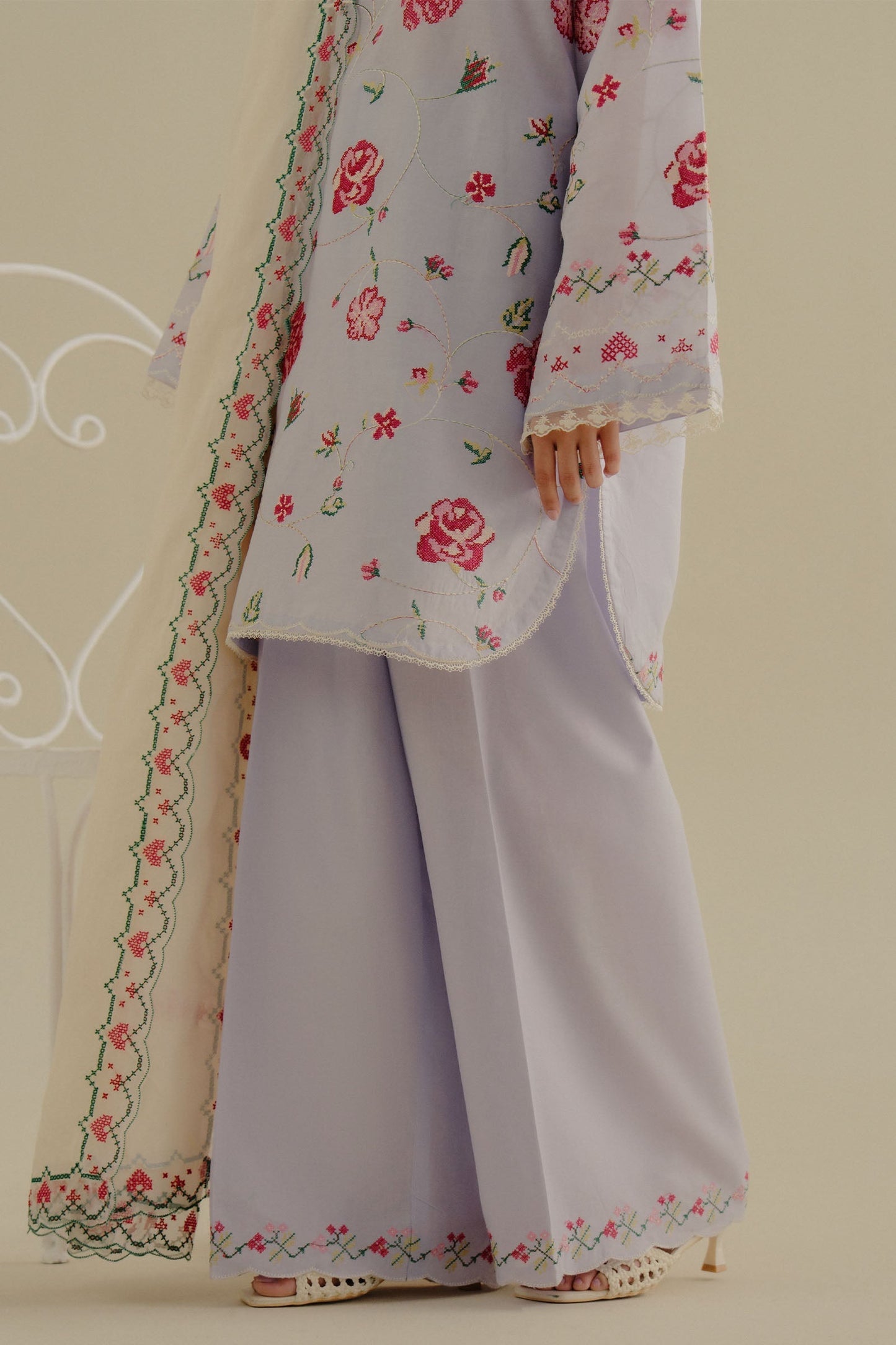 Zara Shahjahan | Coco Lawn 25 | Zufra-6B XL Light Lavender Lawn