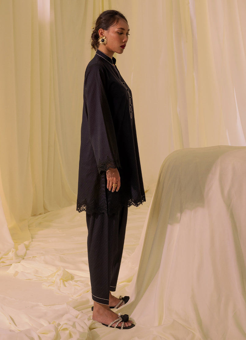 Image | Spring Basics 25 | IJSL-213640-12182 S Black Jacquard
