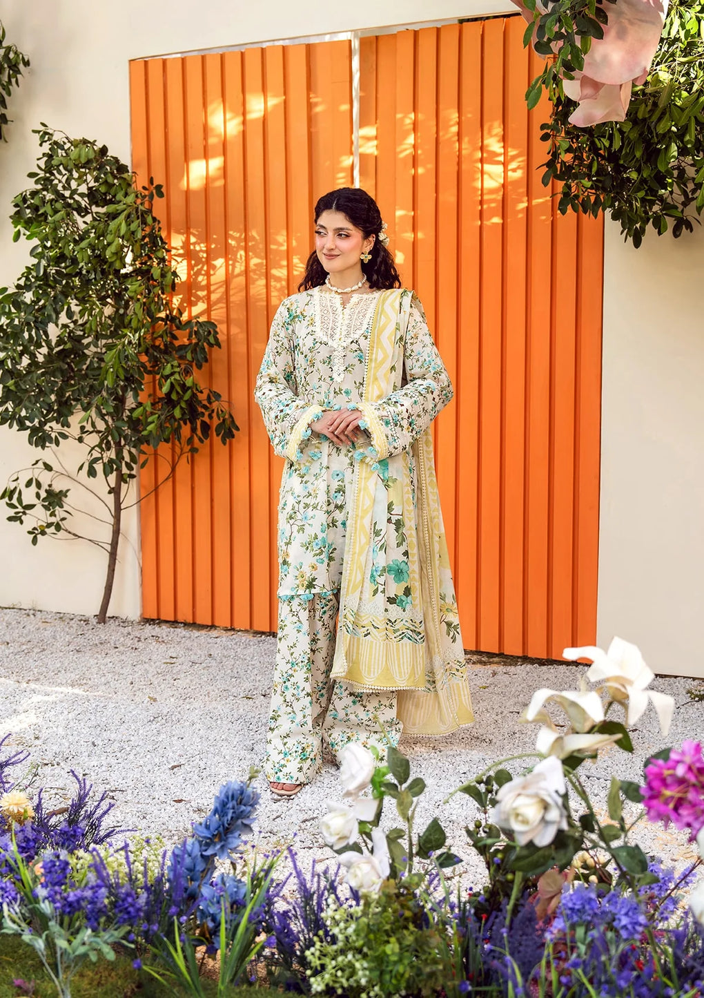 Elaf Premium | Prints 25 | EPS-3A IVORY WHISPERS L Off White Lawn