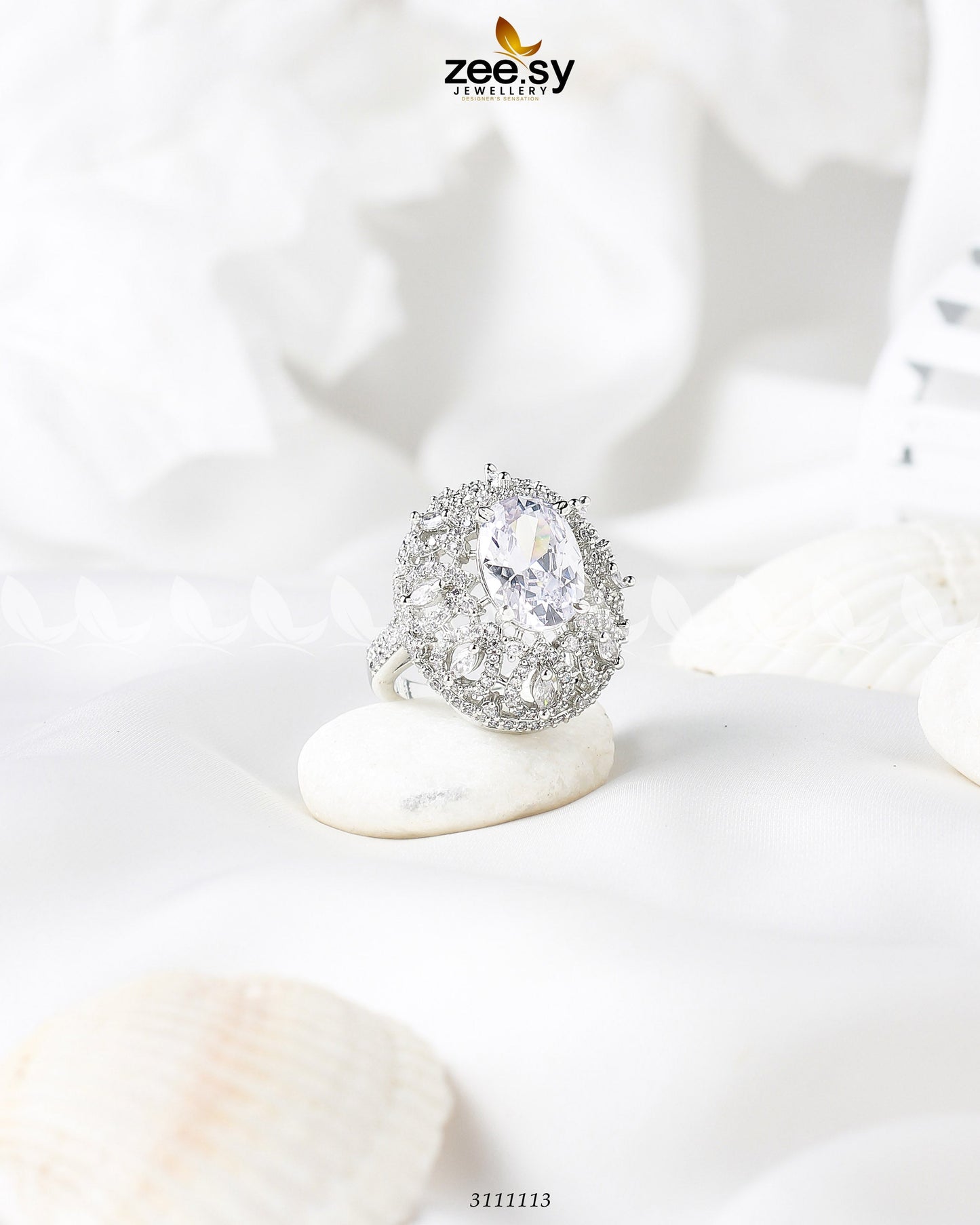 Kohinoor Ring Silver White