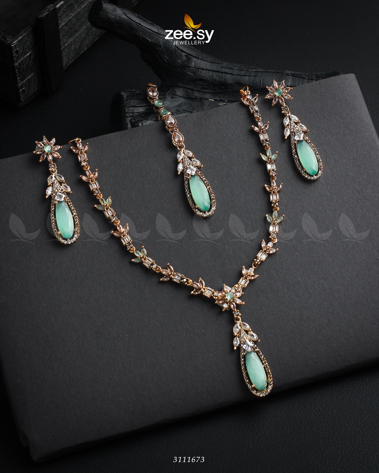 Saba Qamar Necklace Sets Golden Mint Green