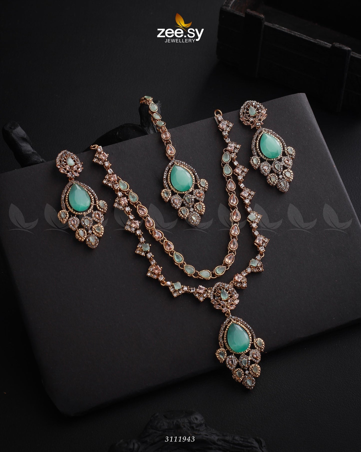 Sushmita Necklace Set Golden Mint Green