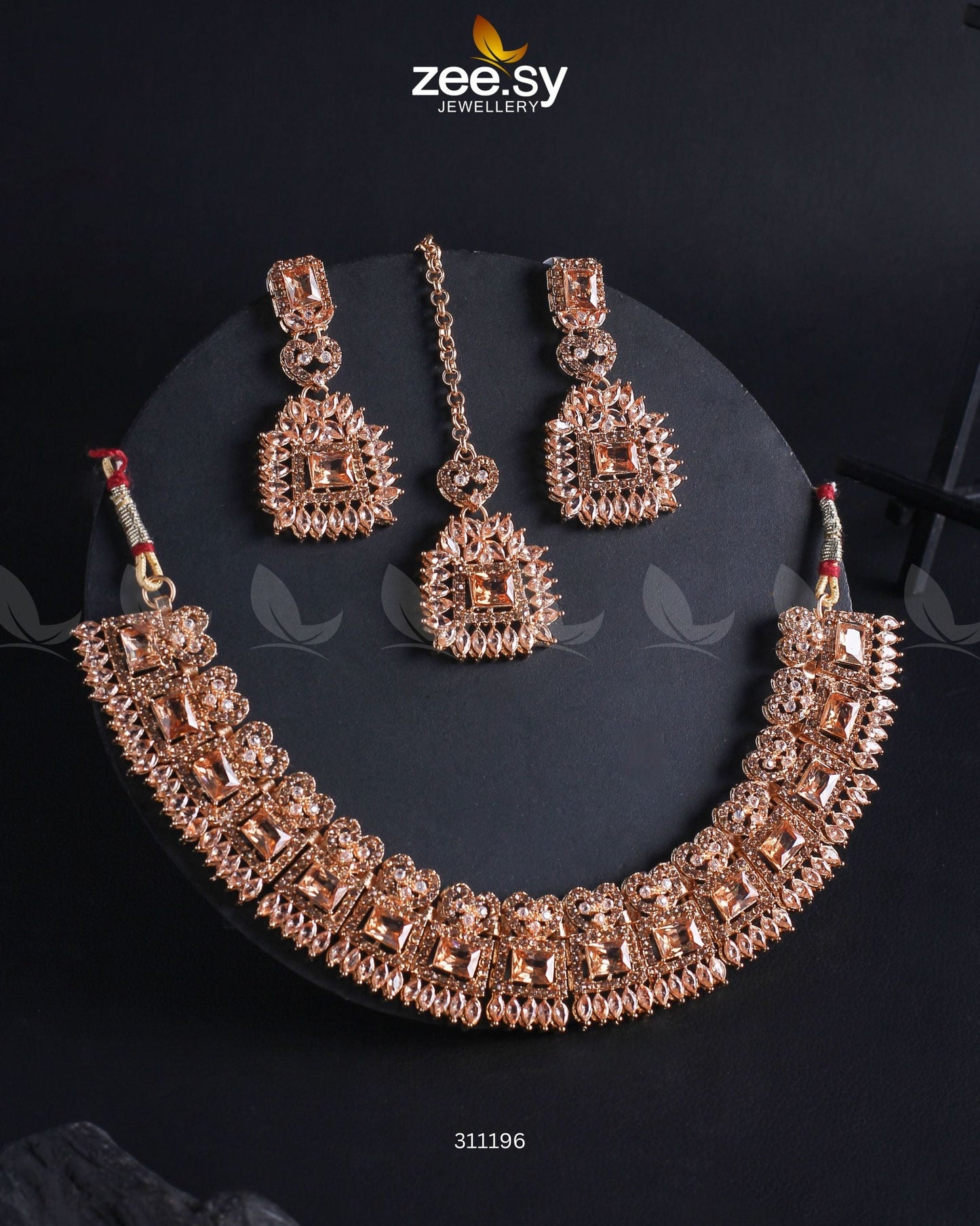 Elysium Necklace Golden Champagne