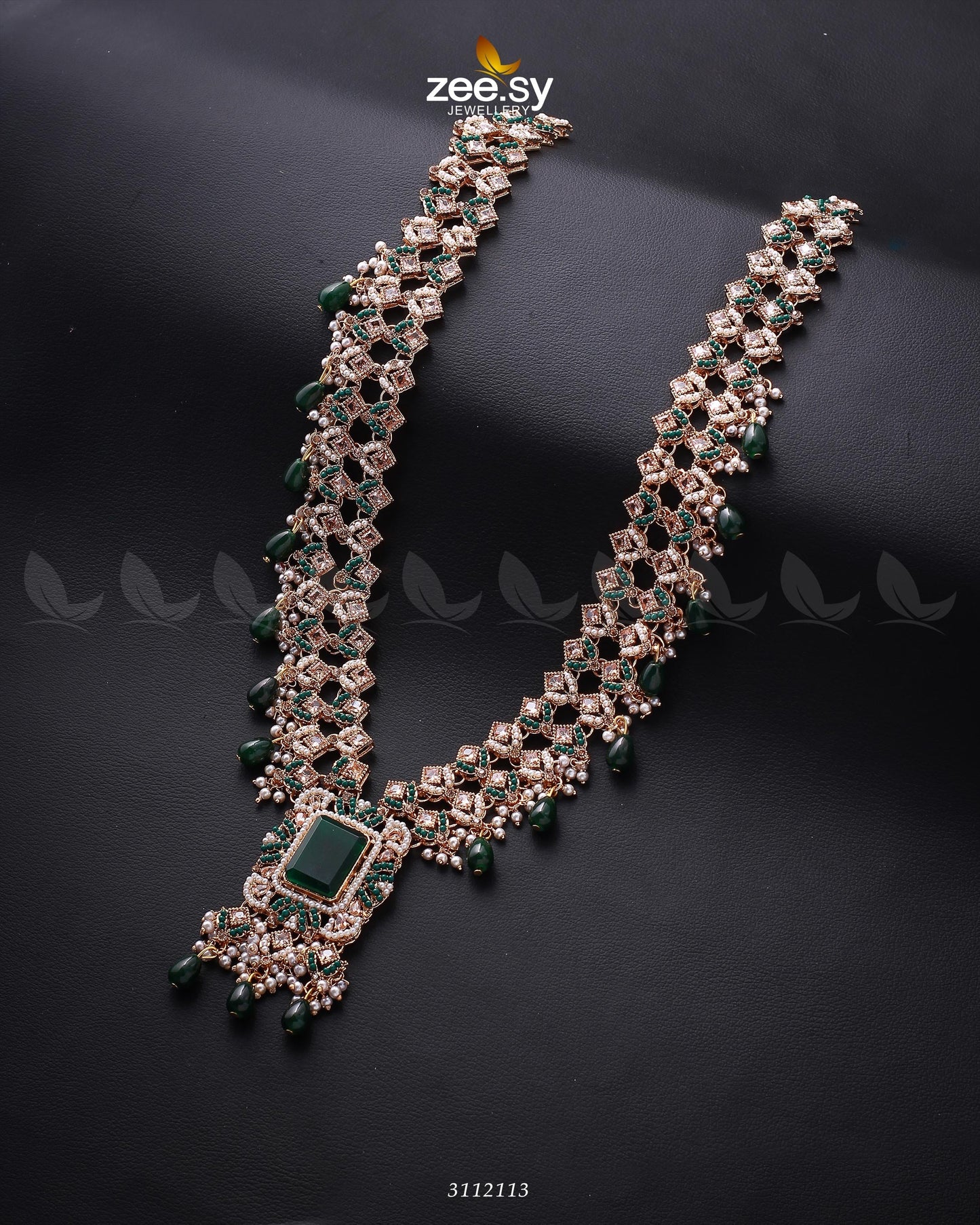Burro's-Tail Long Malla Necklace Golden Green