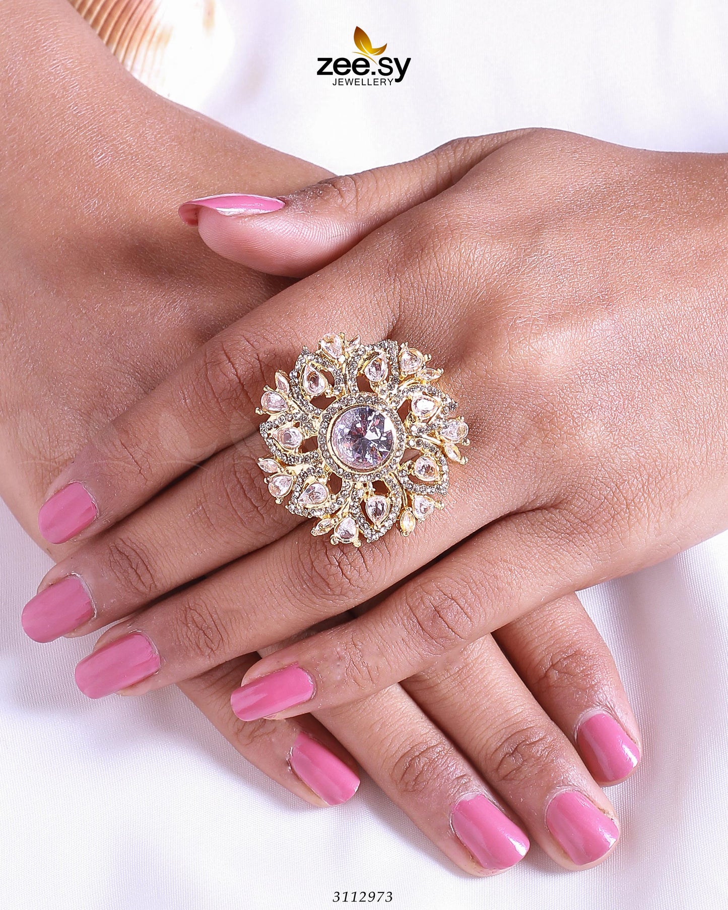 Emma Rings Golden White