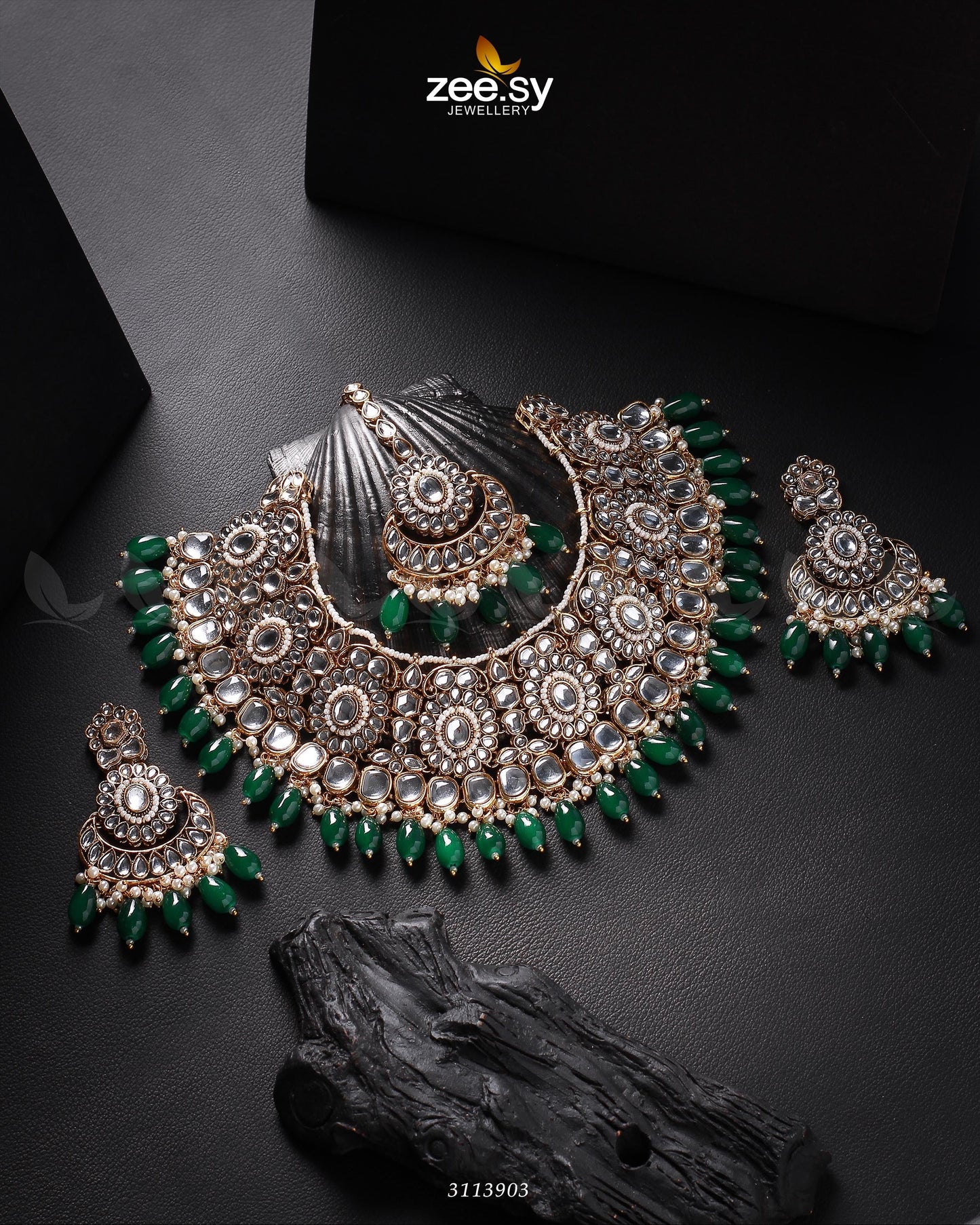 Hoor Bridal Set