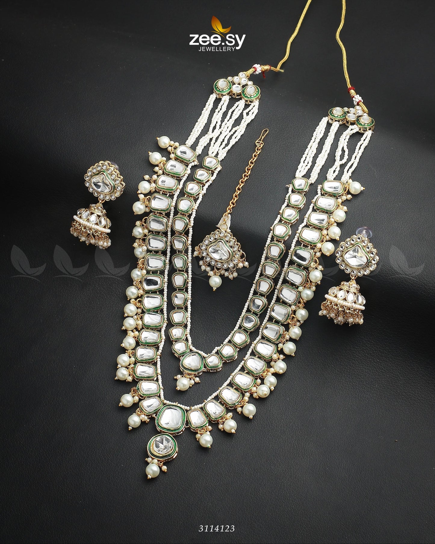 Larkspur Malla White