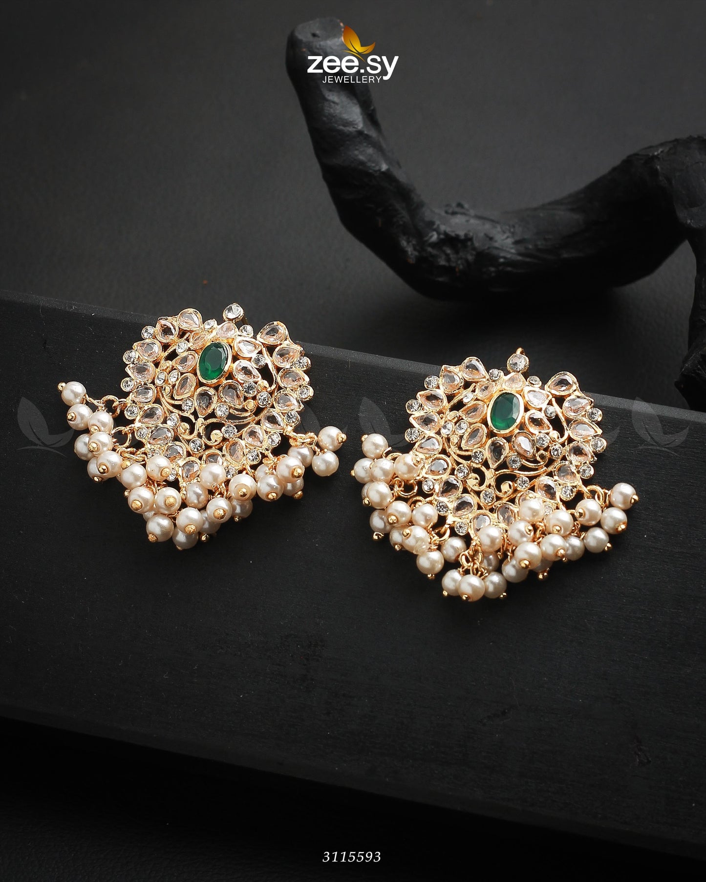 Luxuriant Earrings Green