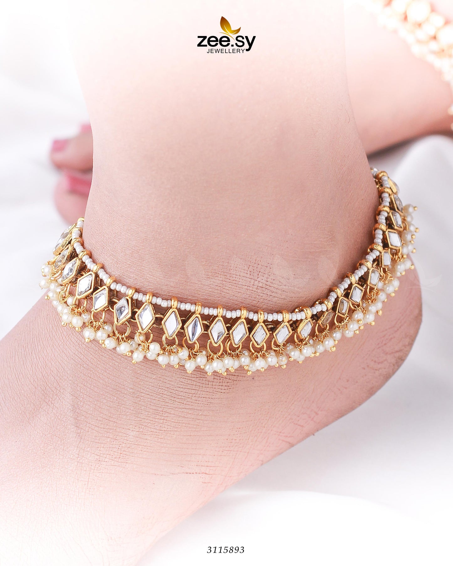Merlino Anklets Golden White
