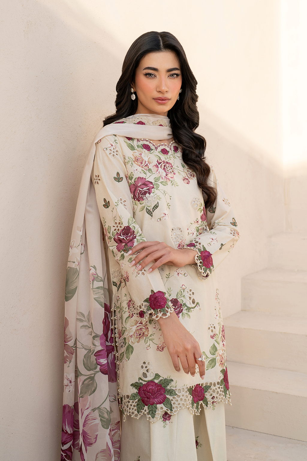 Iznik | Festive Lawn 25 | EFL-05 L Beige Lawn