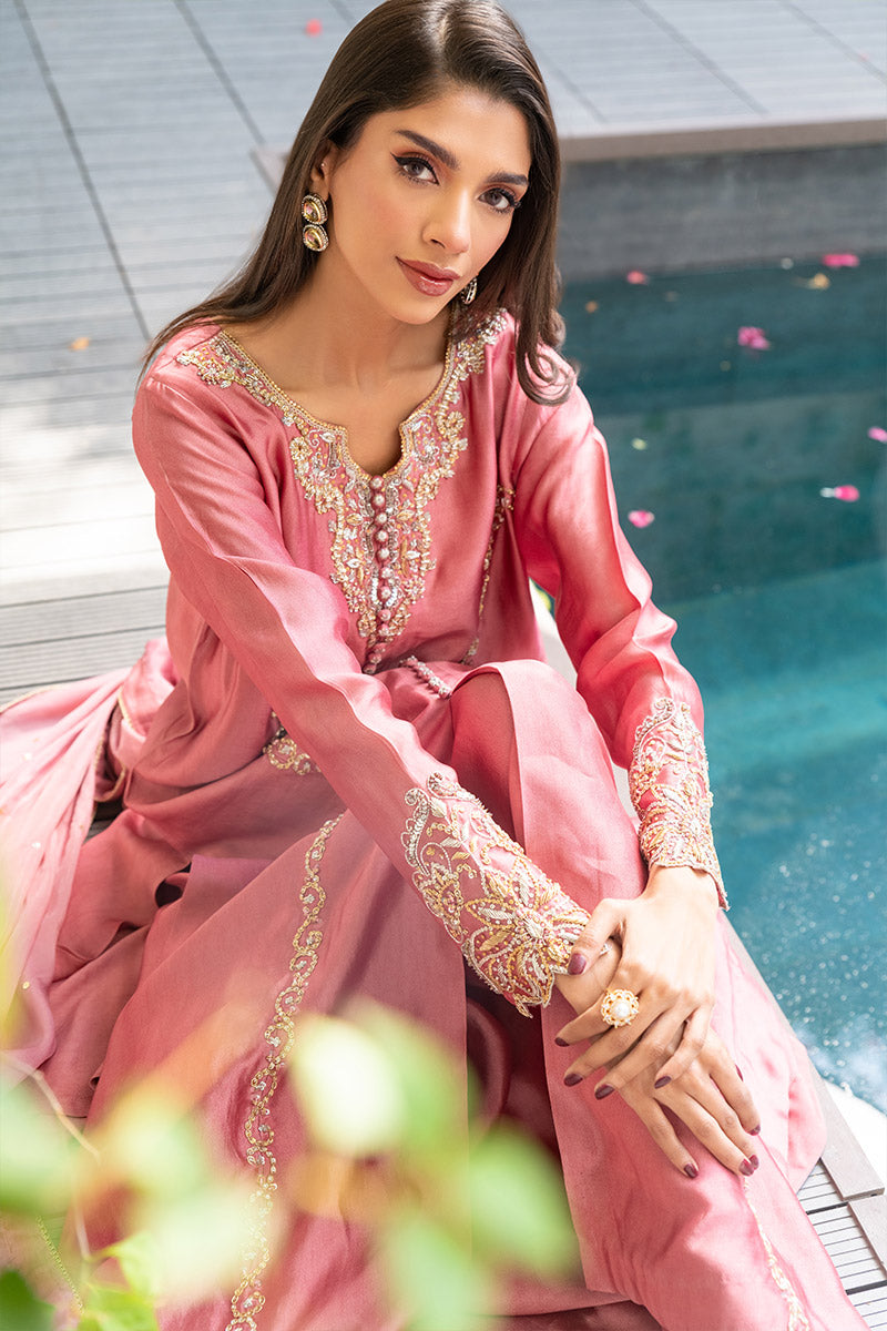 Chic Ophicial | Celenia Pret | Almond Pink Custom Size Lipstick Pink Pure Sheesha Silk