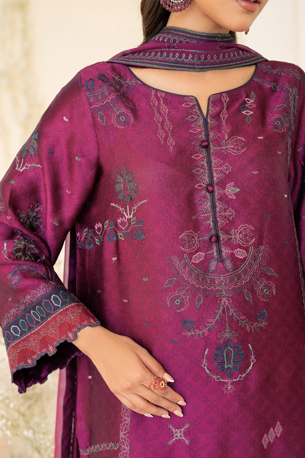Iznik | Festive Formal | UE-436 Embroidered Pure silk - Pakistani Designer Dress - by Iznik - Type : Ladies Clothes - 100% Original at Saira Sultan