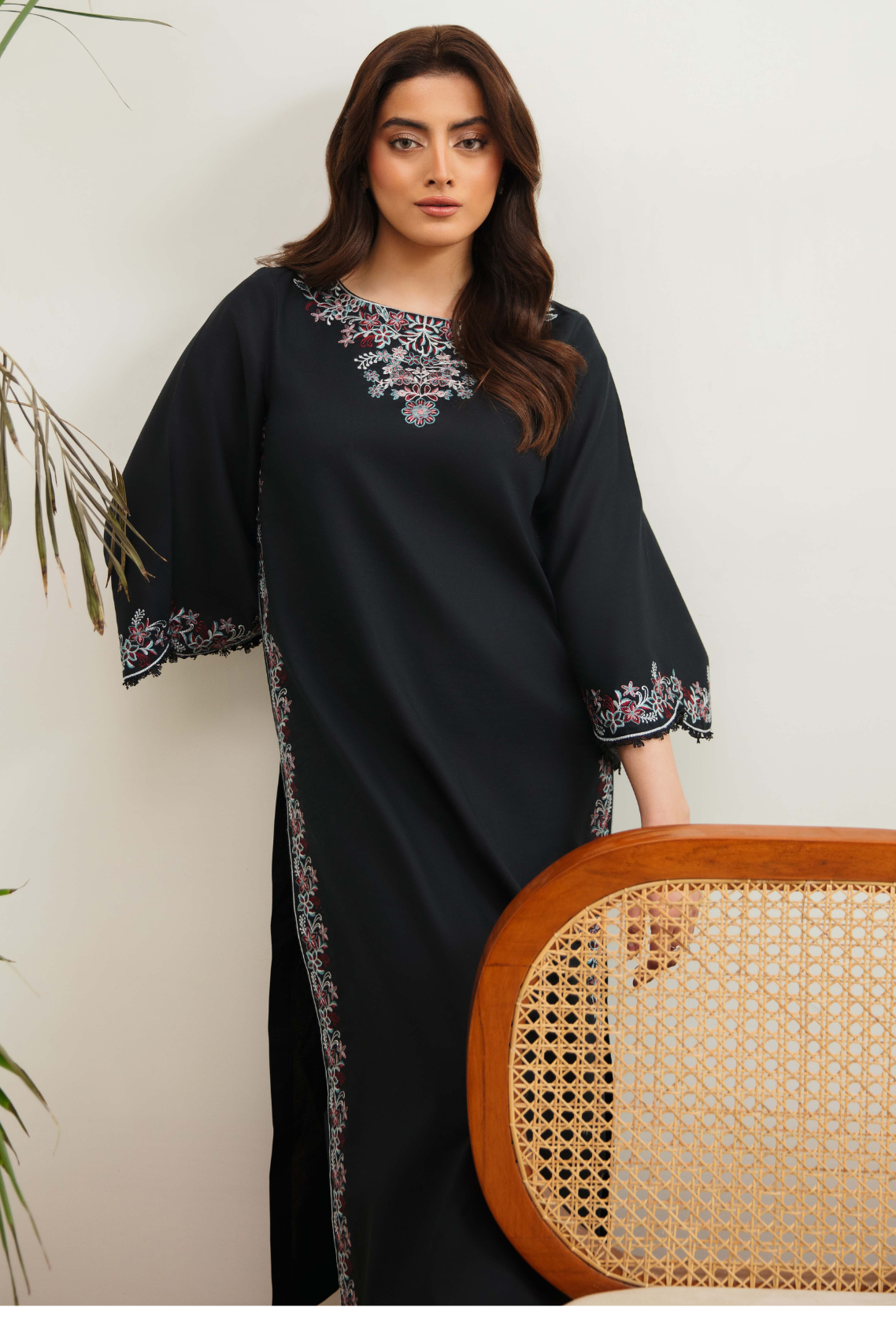 Humdum | Ayra Ready to wear | Ayra - D07 M Black Lawn