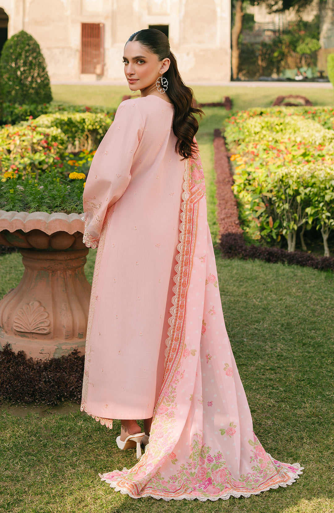Fiona | Sarang Lawn 25 | Cemila S Pink Lawn