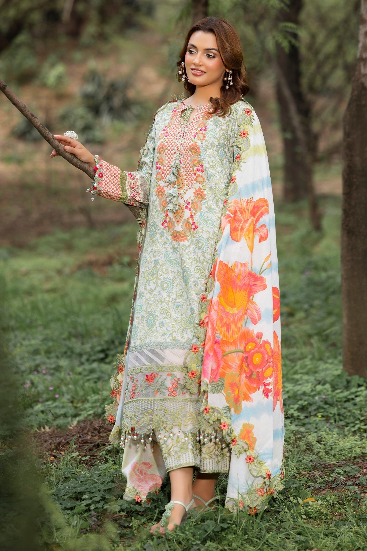 Charizma | Range Collection | CRN5-03 M Sea Green Lawn