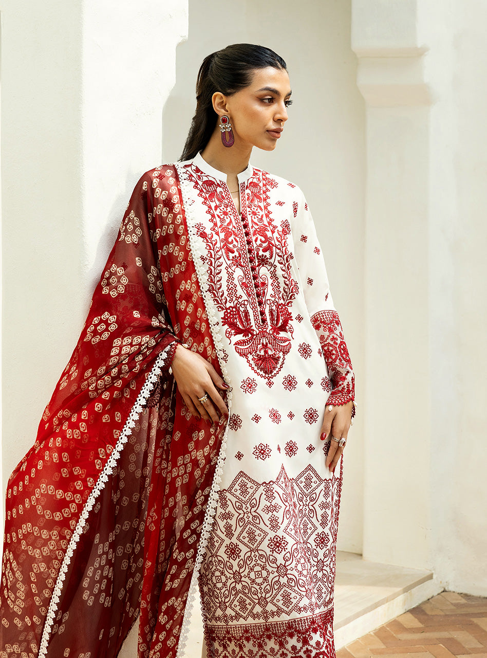 Zainab Chottani | Chikankari 25 | Reem - 8B L White Chikankari