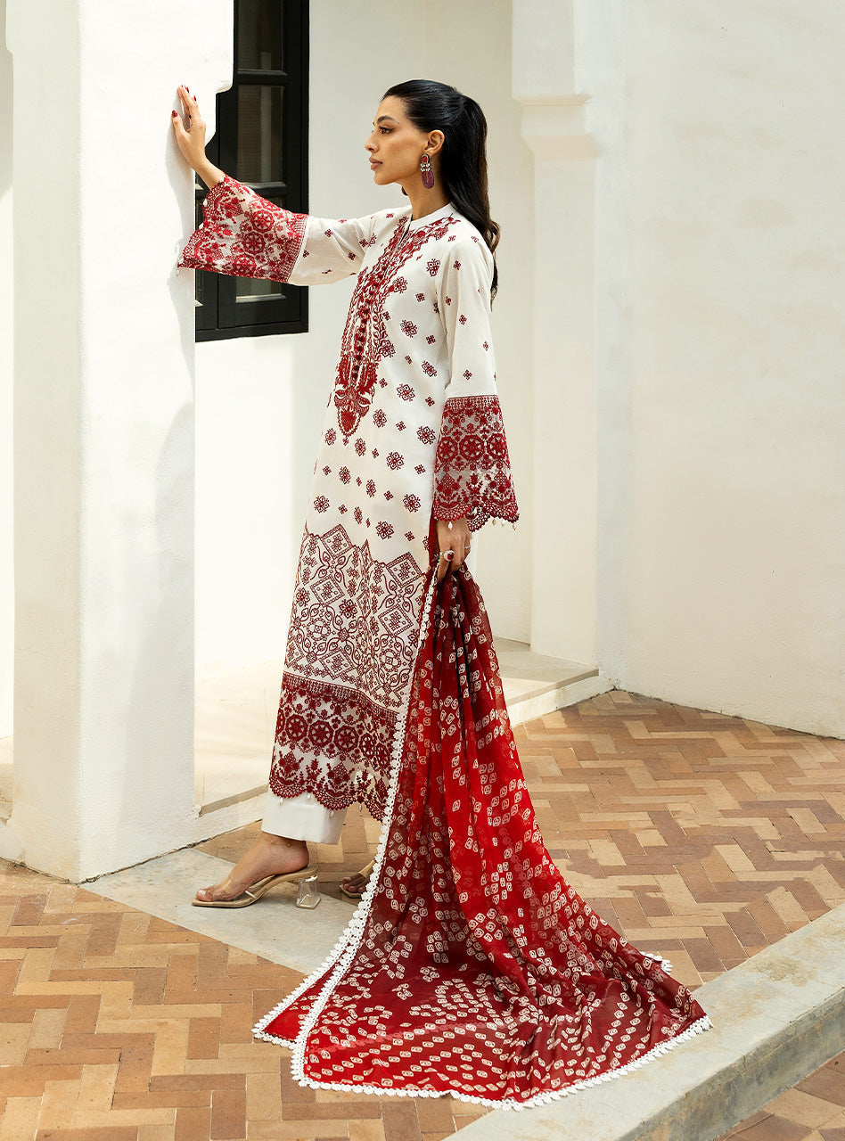 Zainab Chottani | Chikankari 25 | Reem - 8B S White Chikankari