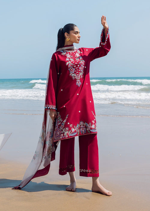 Sadaf Fawad Khan | Siraa Lawn 25 | Floral Paisley L Red Lawn