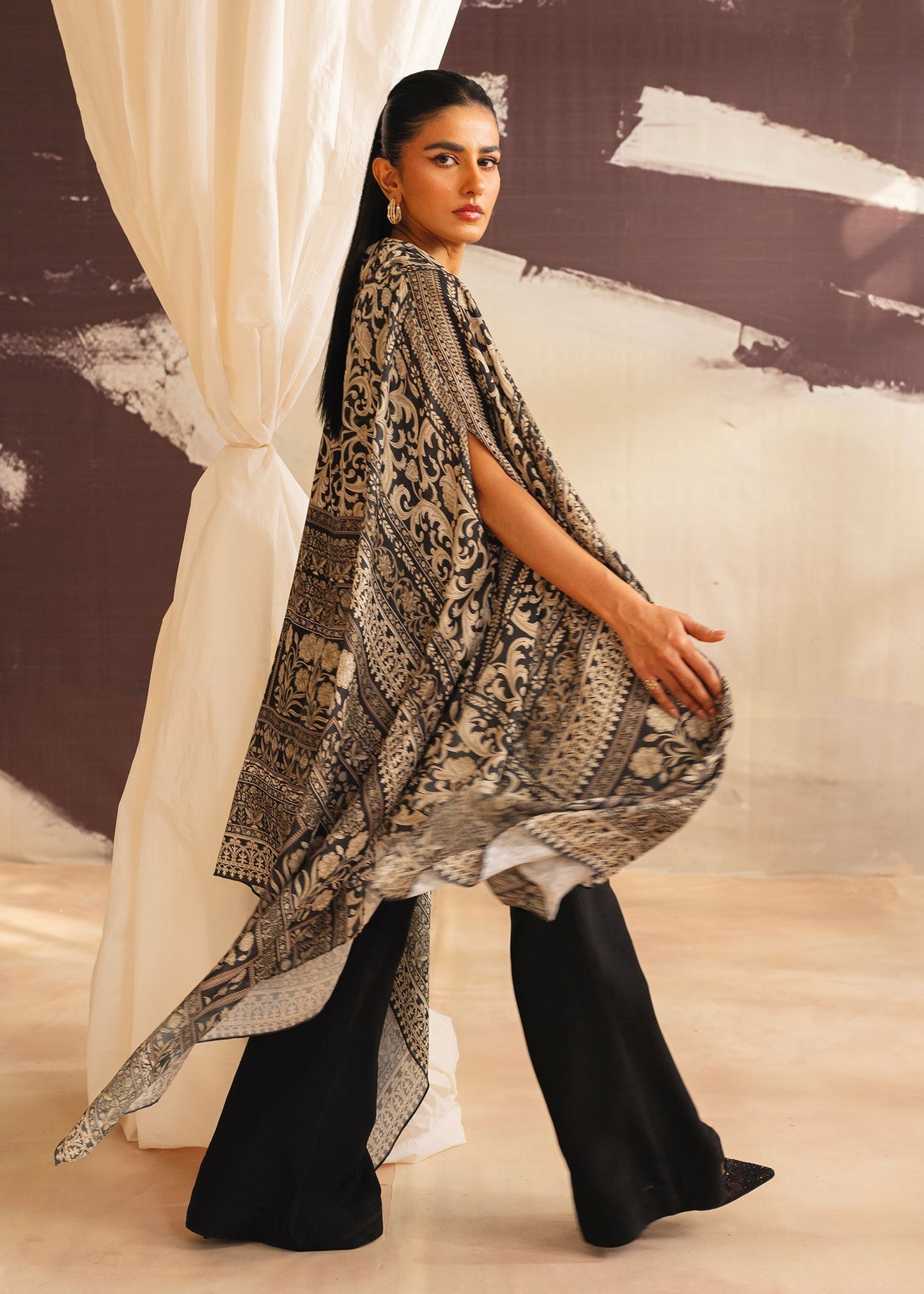 Mahgul | Eye of Cemal | Evening Eyes XL Black Korean Raw Silk