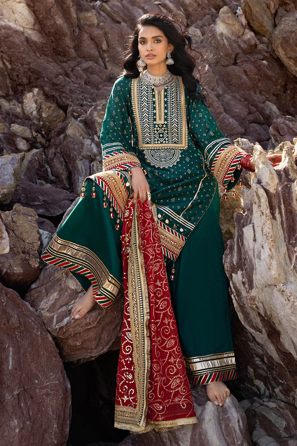 Gul Ahmed | Chunri Lawn 25 | BM-52024 L Emerald Green Lawn
