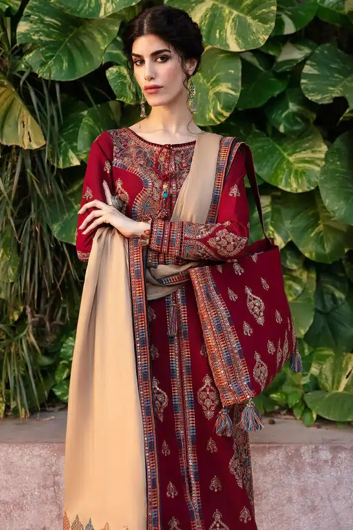 Jazmin | Dastaan Luxury Winter 23 | DW23-D1 - Pakistani Designer Dress - by Jazmin | Type: Luxury - 100% Original at Saira Sultan