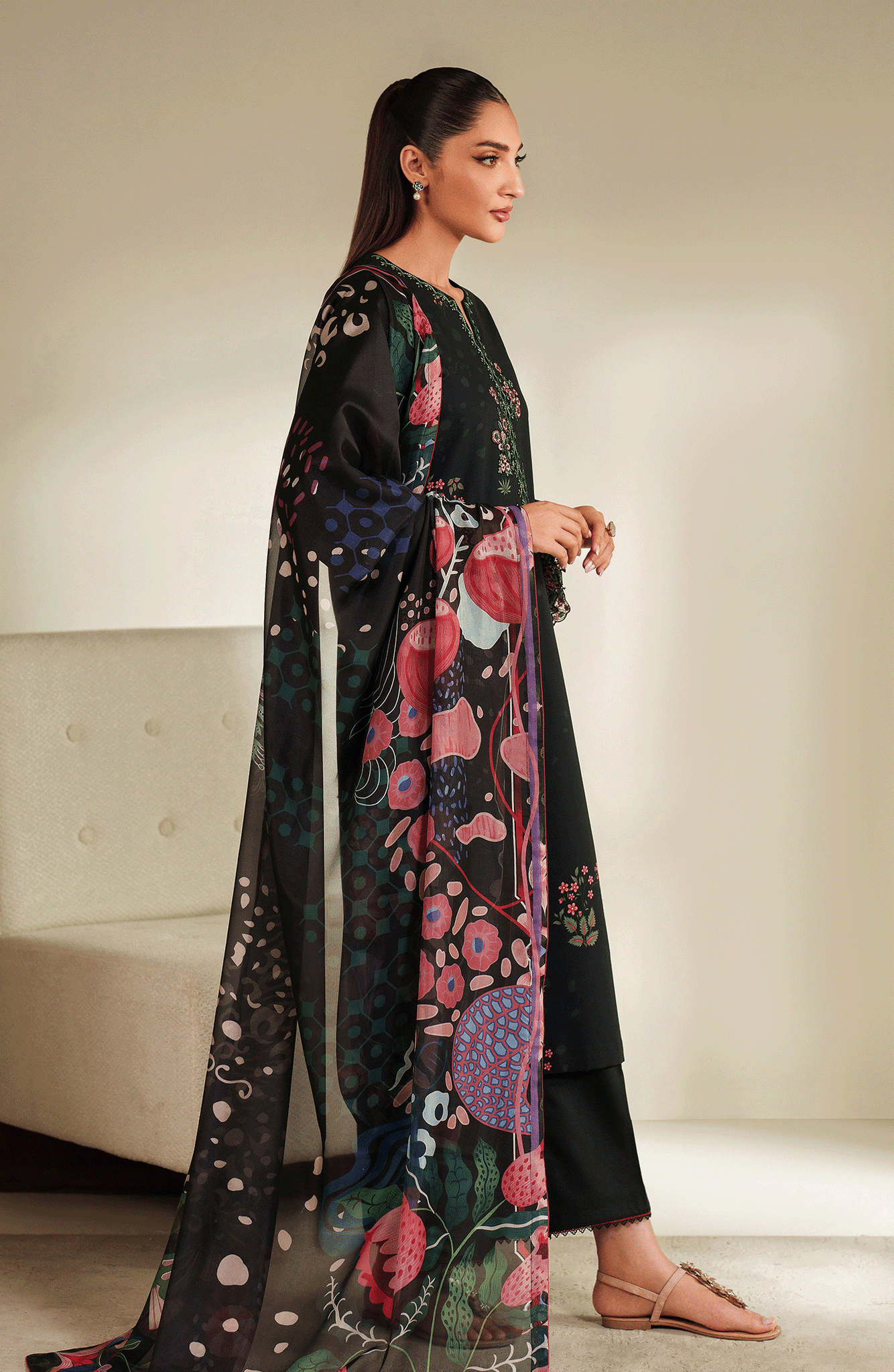 Seran | Ilara Cambric |NOIREA - Pakistani Designer Dress - by Seran - Type : Ladies Clothes - 100% Original at Saira Sultan