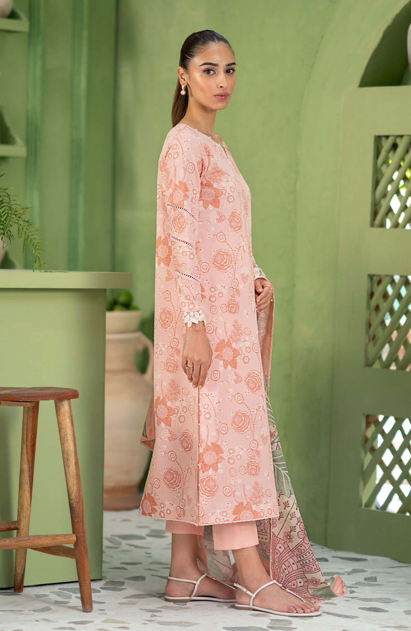 Seran | Artisan Lawn 25 | PECHE M Peach Lawn