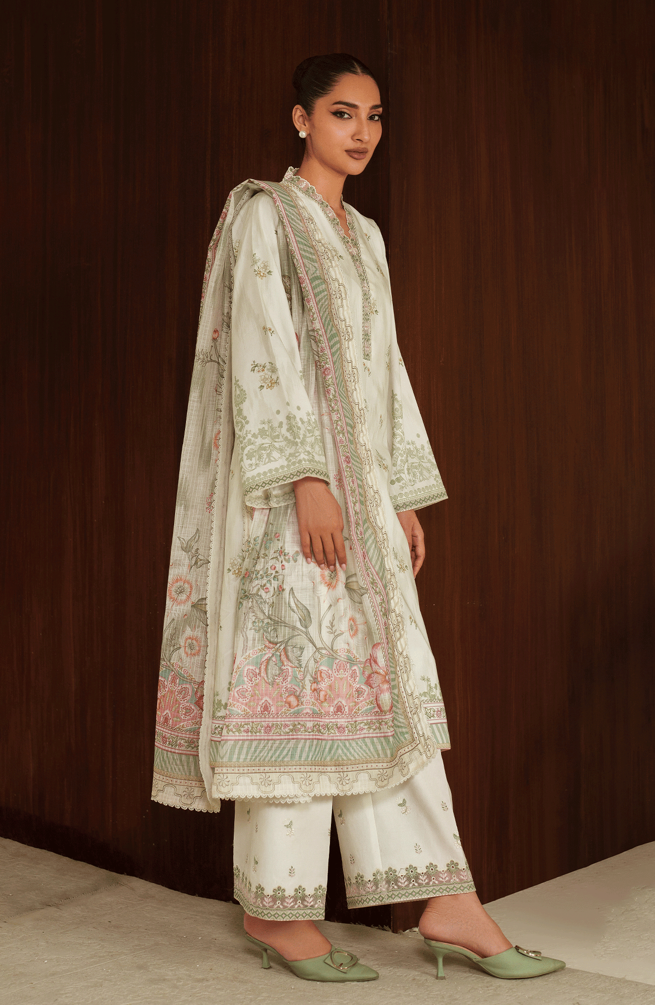 Seran | Ilara Cambric | ELVERRA - Pakistani Designer Dress - by Seran - Type : Ladies Clothes - 100% Original at Saira Sultan