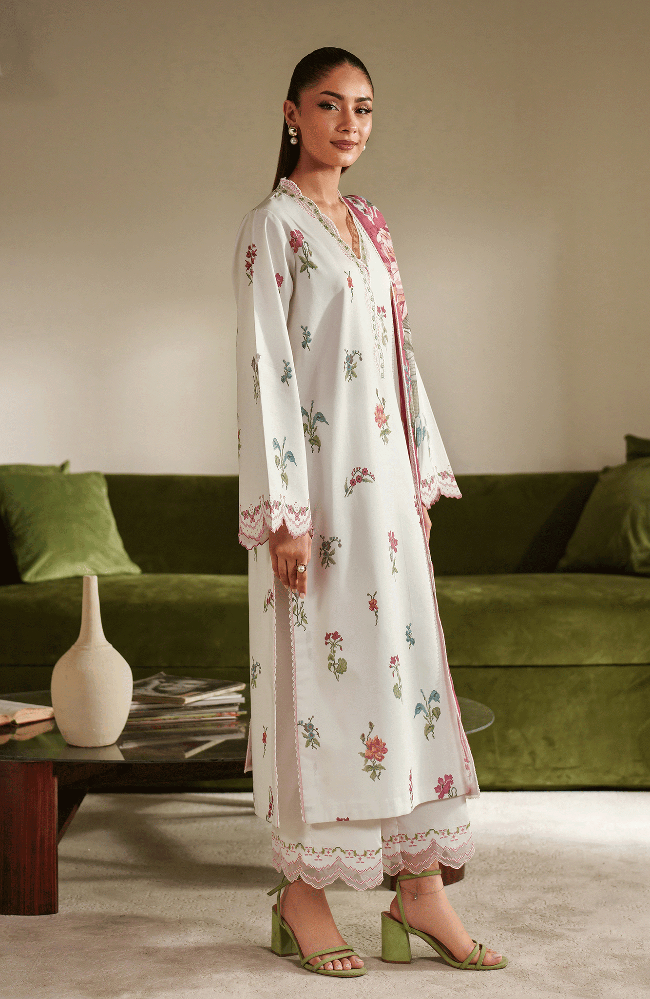 Seran | Ilara Cambric | GAELLE - Pakistani Designer Dress - by Seran - Type : Ladies Clothes - 100% Original at Saira Sultan