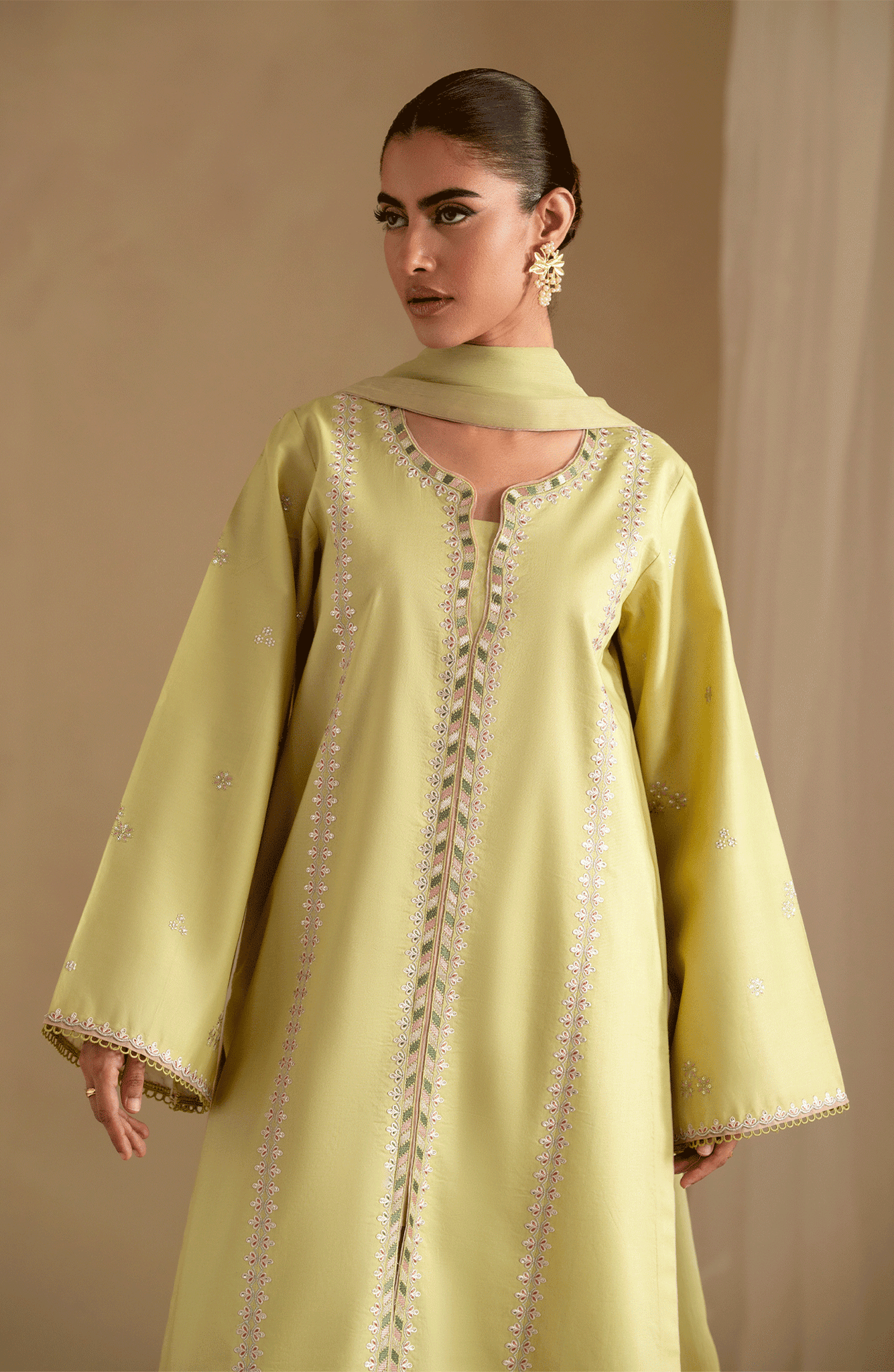Seran | Luxury Pret | VAYA - 3 pc - Pakistani Designer Dress - by Seran - Type : Ladies Clothes - 100% Original at Saira Sultan