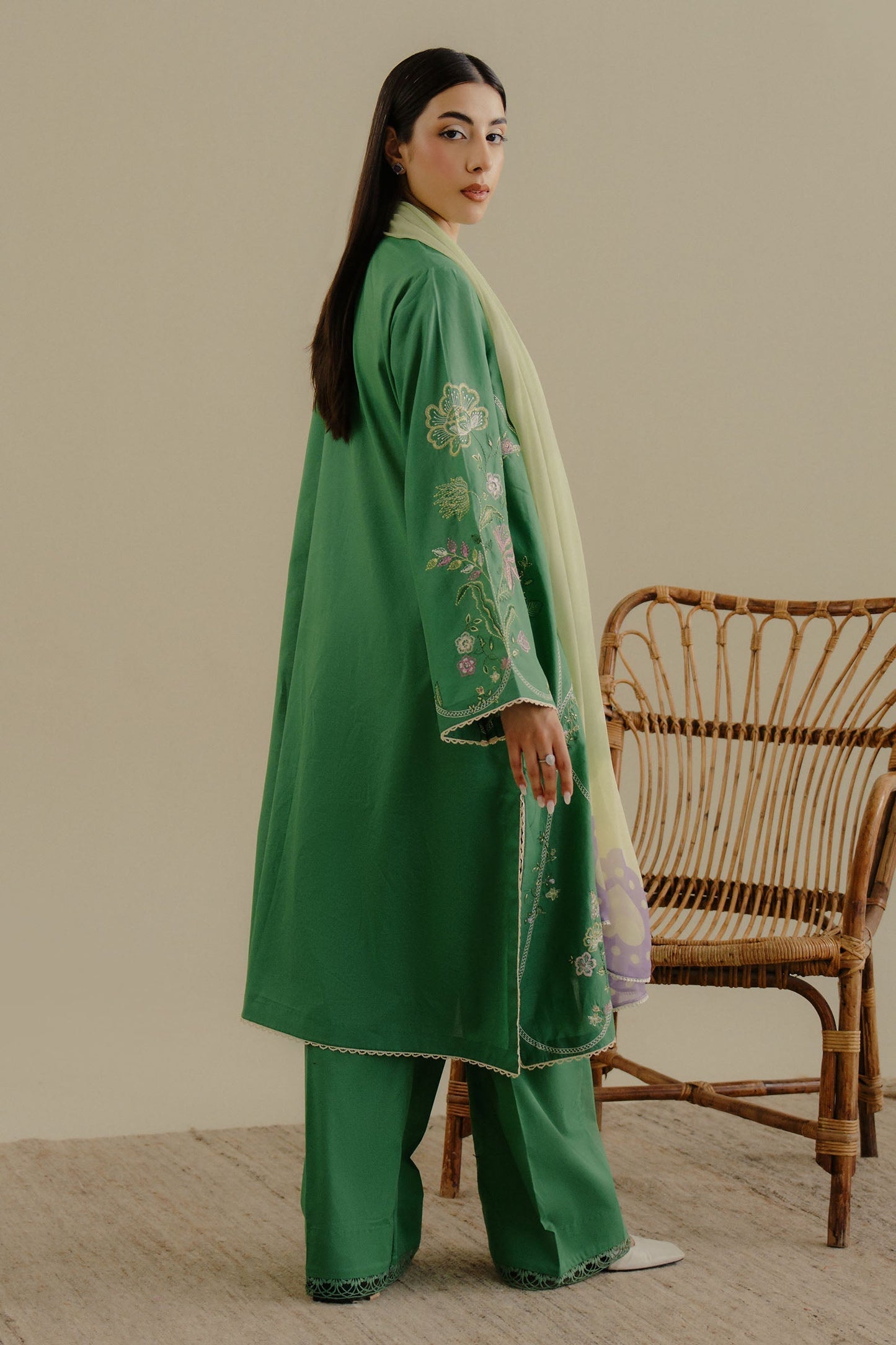 Zara Shahjahan | Coco Lawn 25 | Tara-8B XL Green Lawn
