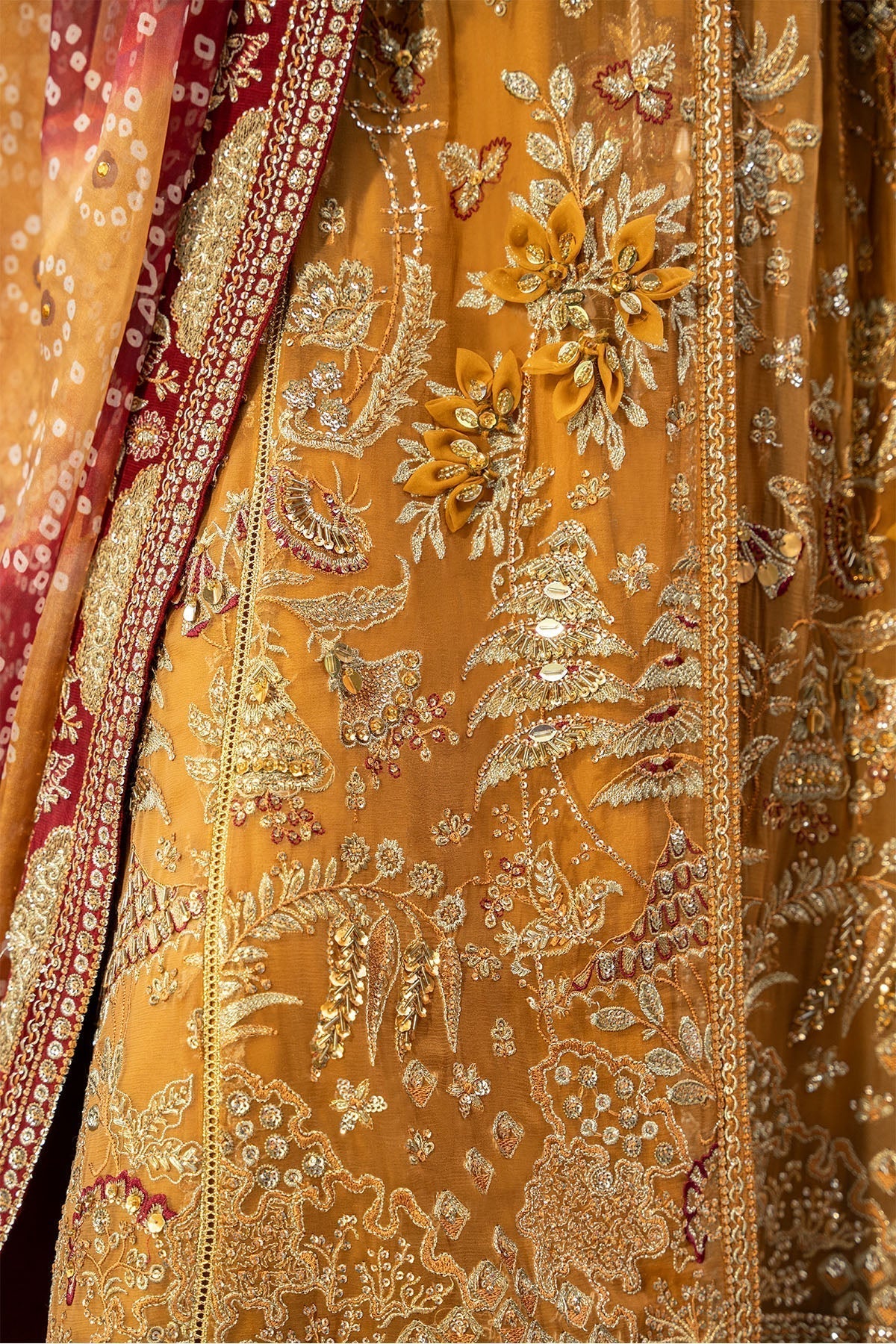 Nureh | Jhoomro Wedding Formals | NL-52 - ZAWIYA - Pakistani Designer Dress - by Nureh | Type: Bridal - 100% Original at Saira Sultan
