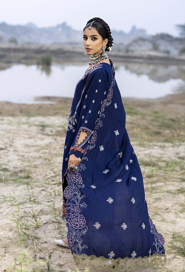 Humdum I Sierra Wool I Sierra-D06 - Pakistani Designer Dress - by Humdum - Type : Ladies Clothes - 100% Original at Saira Sultan